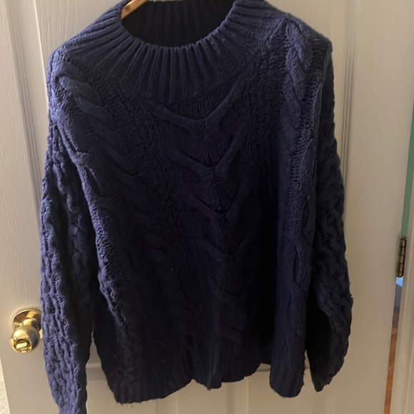 Cara and the sky bulky Knit sweater - Picture 1 of 2